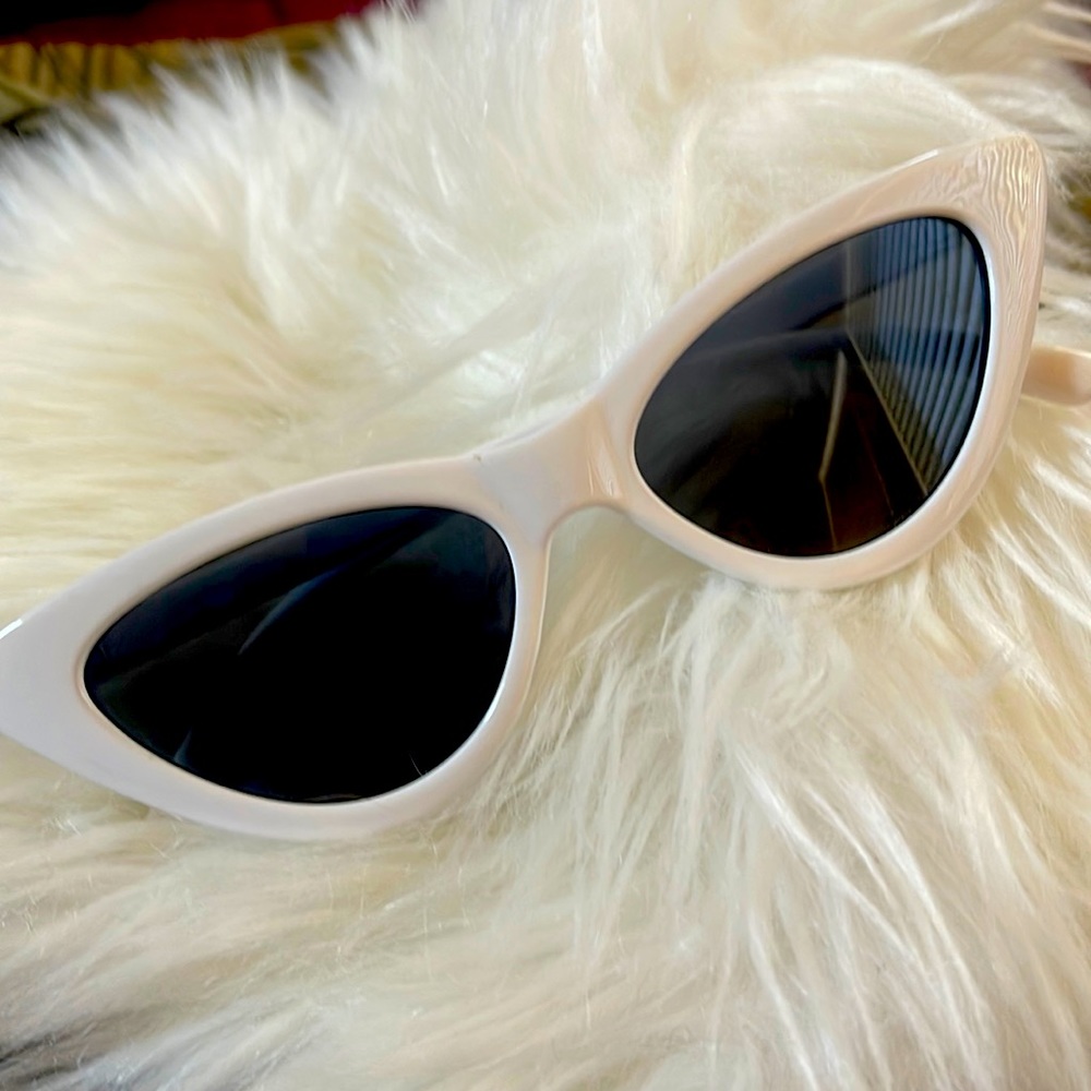 White cat contemporary sunglasses!